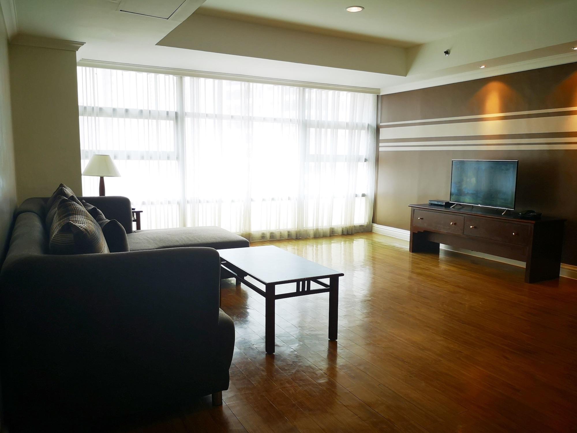 Infinity Tower Suites Makati City Exterior photo