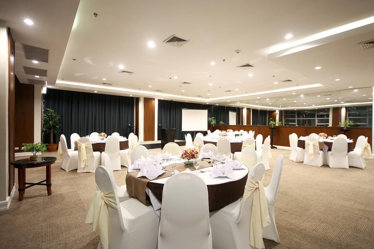Infinity Tower Suites Makati City Exterior photo