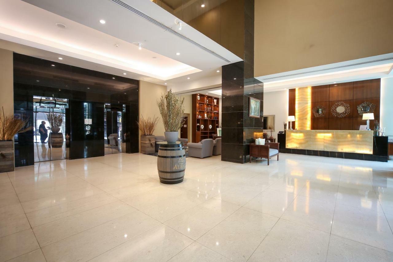 Infinity Tower Suites Makati City Exterior photo